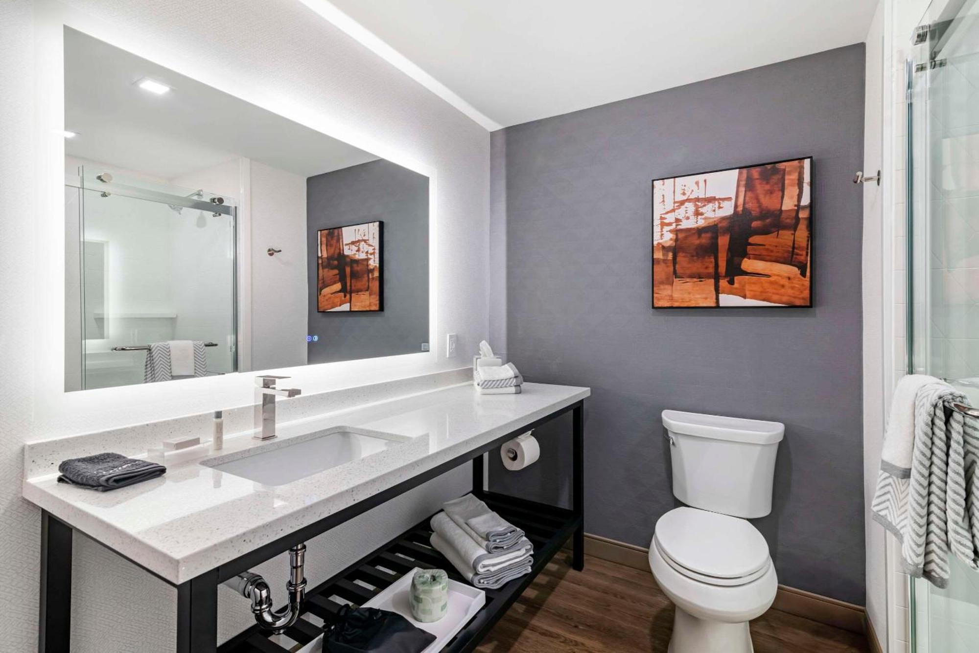 Cambria Hotel Норт-Конвей Экстерьер фото